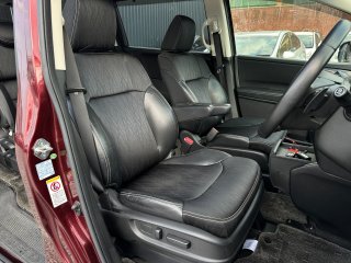 /photos/12270/9687a5ac-66ca-42f0-261f-1c9ea84e8173_i320x240.jpg