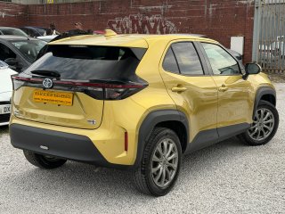 /photos/12270/f0865fbf-0739-4c40-f102-7e26a740dda1_i320x240.jpg