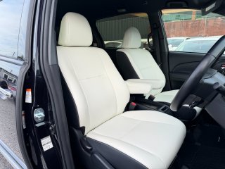 /photos/12270/f56e85f2-603c-7e05-96ff-4517129595fa_i320x240.jpg