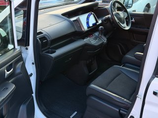 /photos/12270/fdaa9c17-d7be-61c7-8135-8513db81fd26_i320x240.jpg